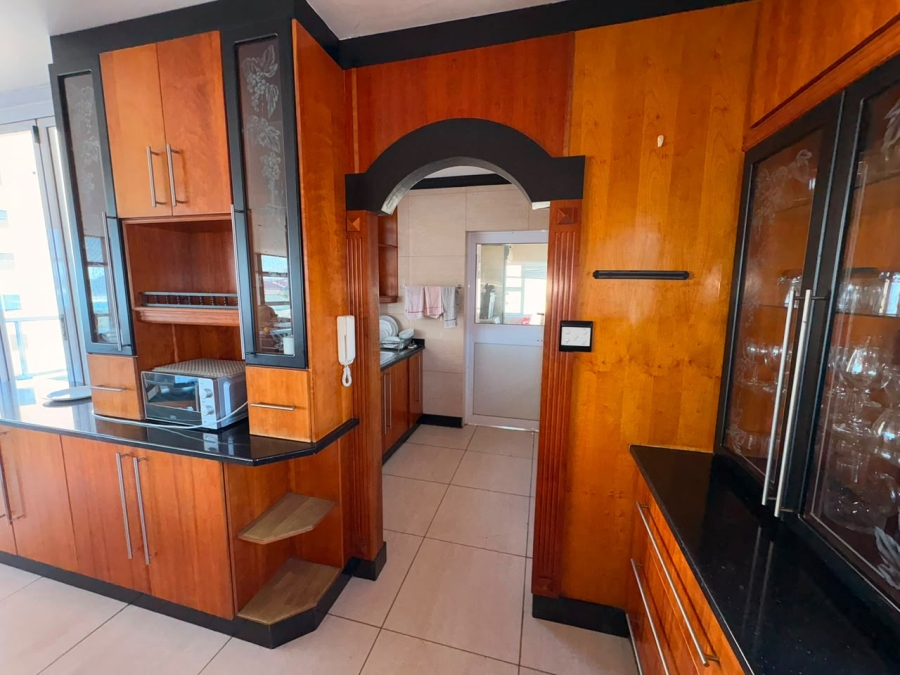 7 Bedroom Property for Sale in Quigney Eastern Cape